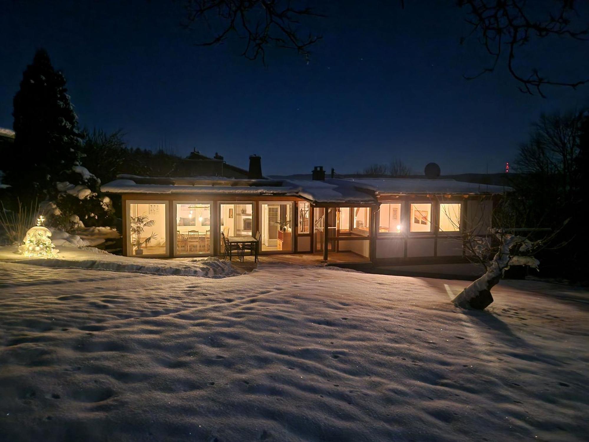 Ferienhaus Berghausen Am Hennesee Meschede Eksteriør bilde