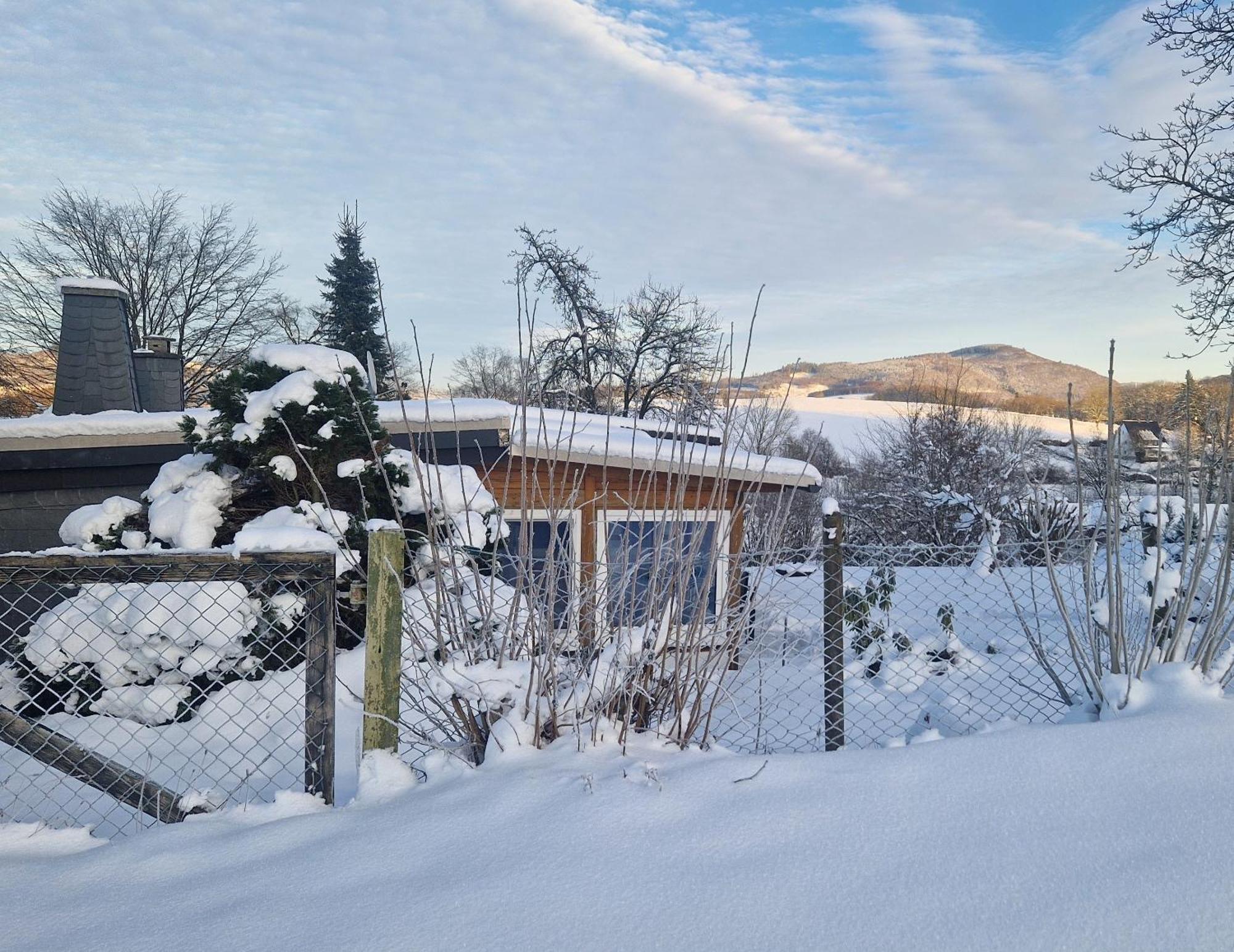 Ferienhaus Berghausen Am Hennesee Meschede Eksteriør bilde